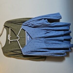 Two (2) Sonoma XL Jersey V-Neck Babydoll Tops